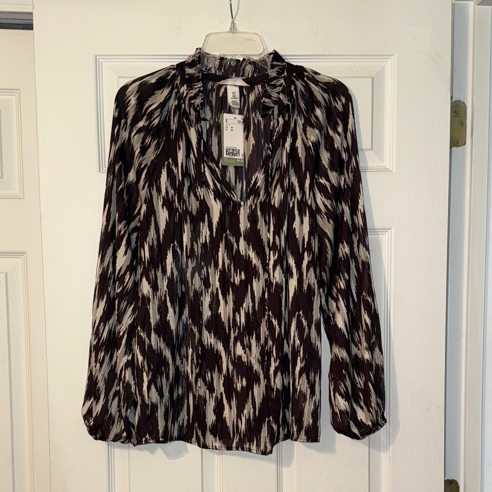 H&M Black and Cream Patterned Blouse